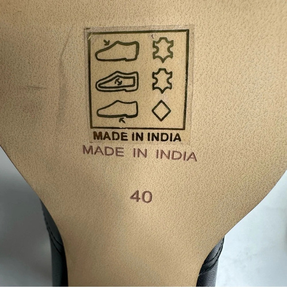 FREE PEOPLE BRADY BUCKLE SHOEBOOT IN BLACK  SZ: 40/9.0-9.5 - Picture 12 of 14